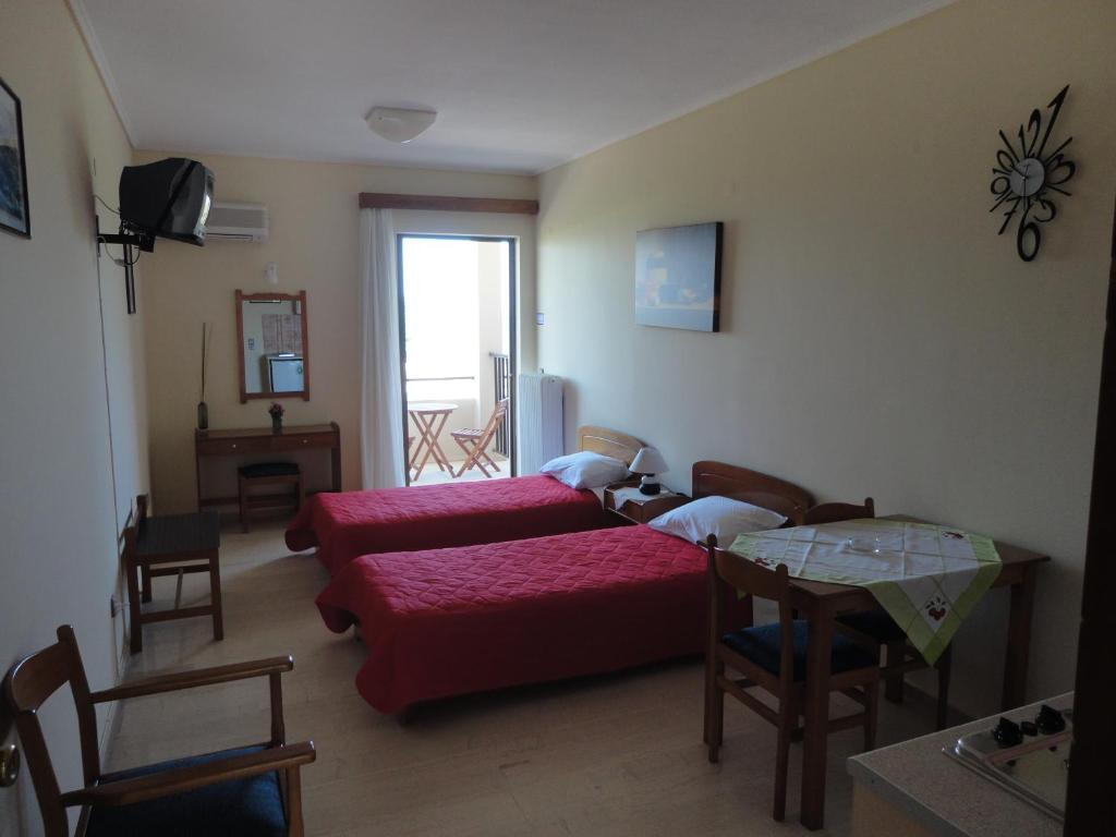 Oceania Hotel Карфас Номер фото